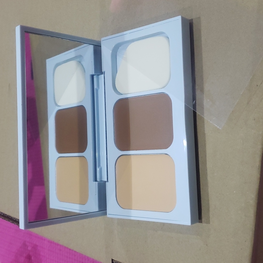 Estee lauder New Demension shape + Sculpt face kit